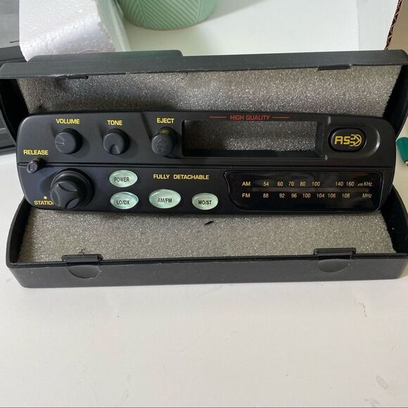 JDL $345 Detachable Face Car Radio System NIB #1307 Lighted, Brand New in Box - Picture 6 of 9